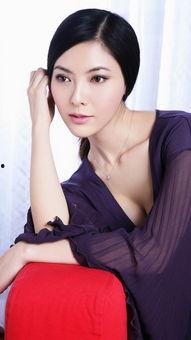 蕙子个人资料图片,美丽与智慧并存的现代女性典范